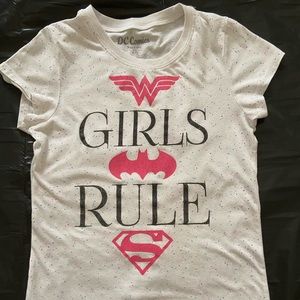 GIRLS RULE DC Comics tee